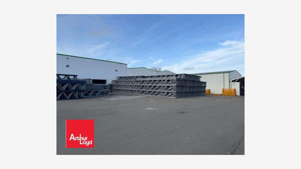 A vendre espace logistique et bureaux 3050m² Ablis