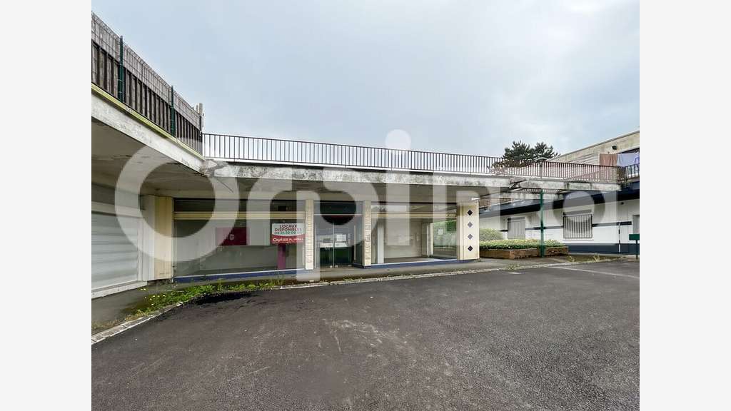 Local commercial 179m² à vendre à Achicourt centre