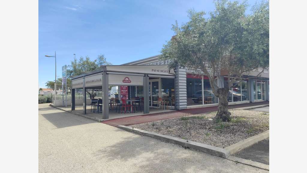 Local commercial vendu loué zone comm d’Agde