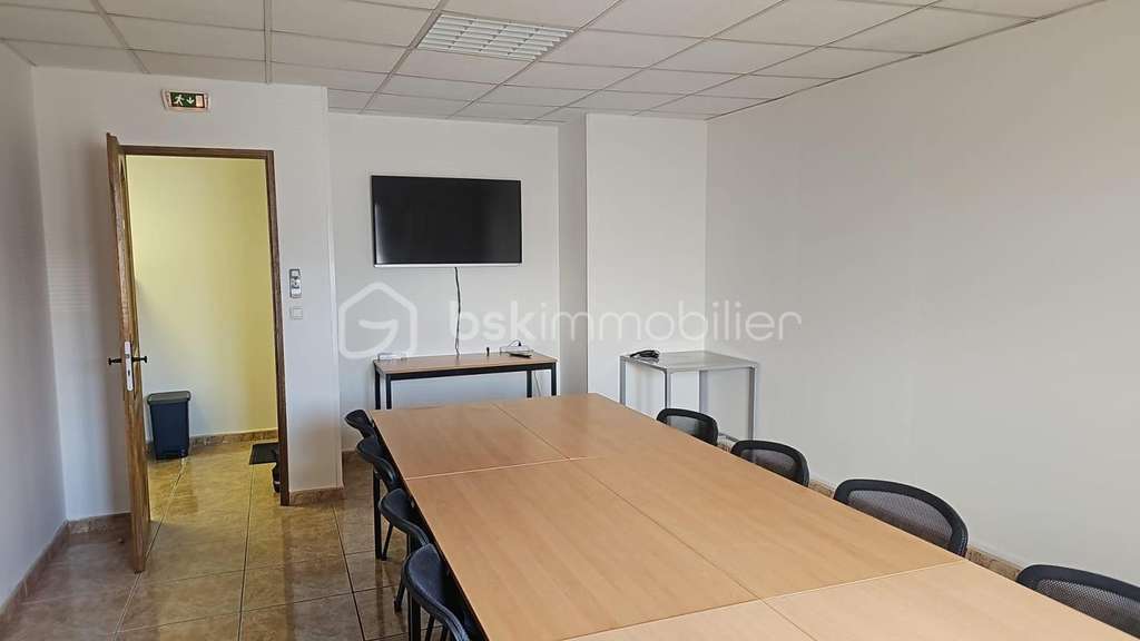 Local professionnel de 105m² à vendre à Agde