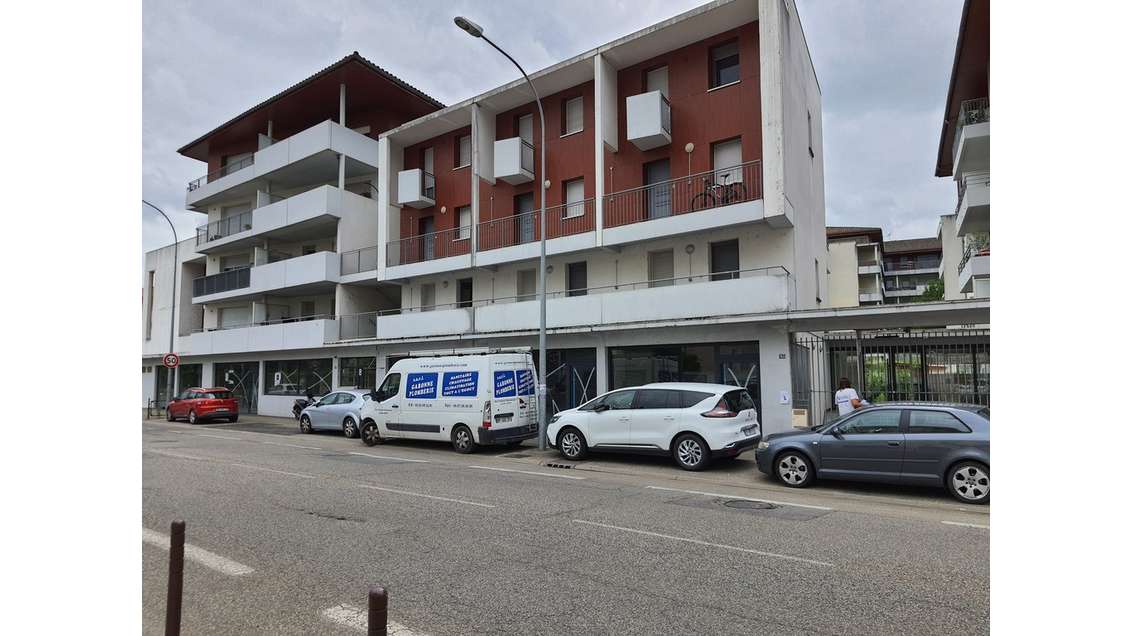 Vente local 142m² sur artère principale d'Agen