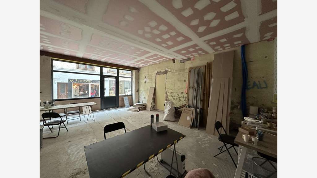 AV local commercial 40m² en centre piétonnier Agen