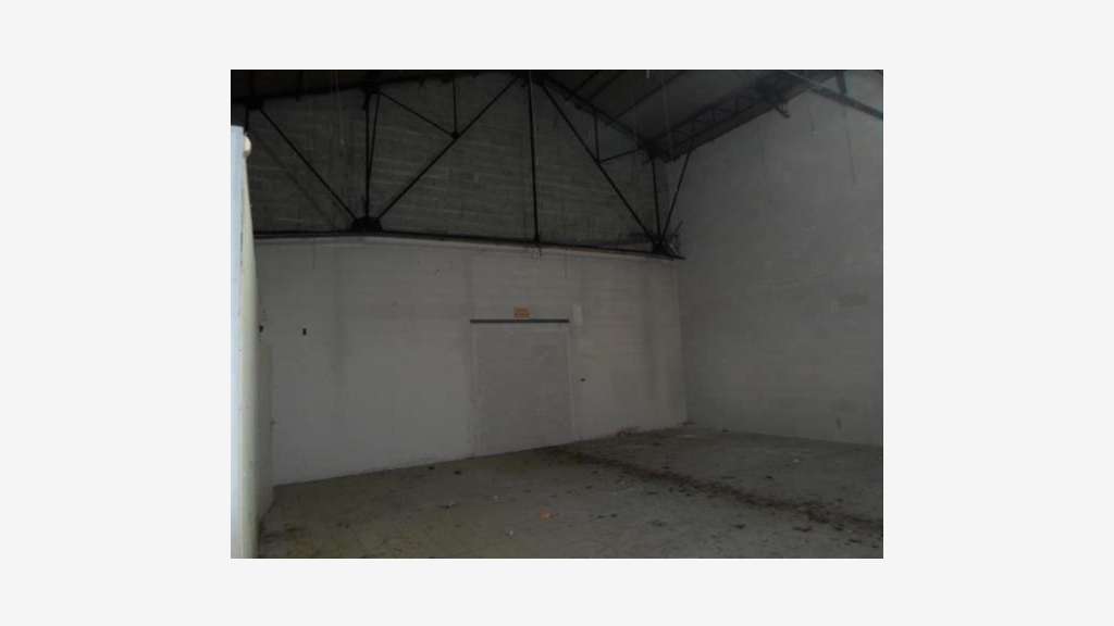 Vente local commercial de 722m² à Agen axe majeur