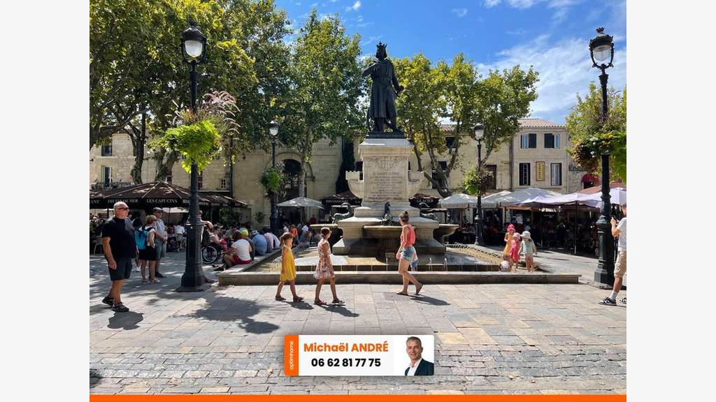 Droit au bail local 85m² Aigues-Mortes Intra-Muros