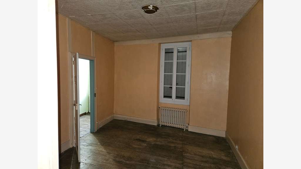 Vente immeuble de rapport à Aiguillon centre