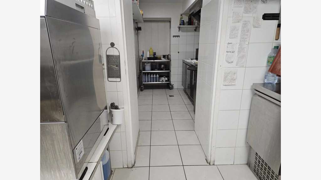 A vendre murs commerciaux 90.10m² à Aix-les-Bains