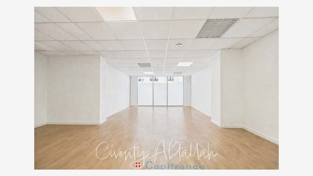 Local 327m² à vendre à Albertville (73)