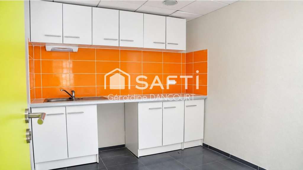 Vente local commercial 138m² Alençon centre ville