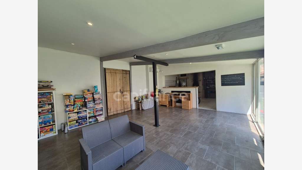 Vente ensemble commercial de 110m² à Alès centre