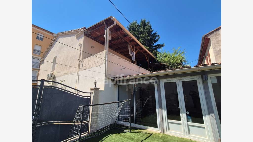 Vente ensemble commercial de 110m² à Alès centre