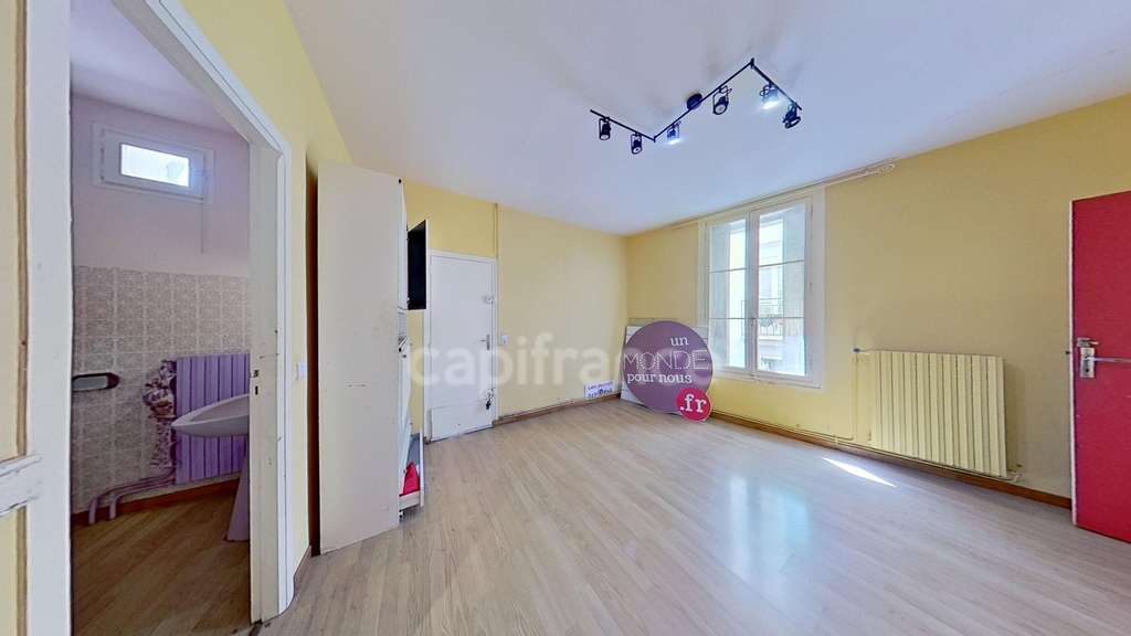 À vendre local commercial 156m² à Amélie-les-Bains
