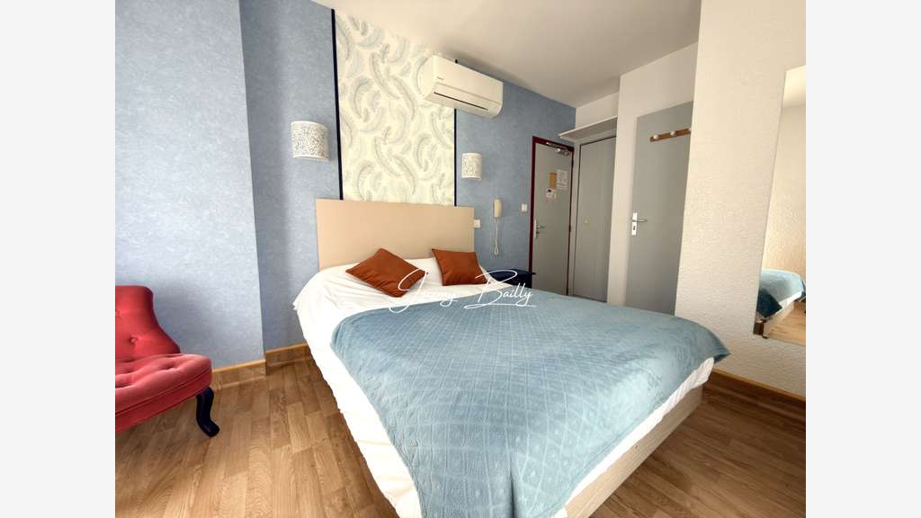 Vente mur commerciaux hôtel 350m² Amélie-les-Bains