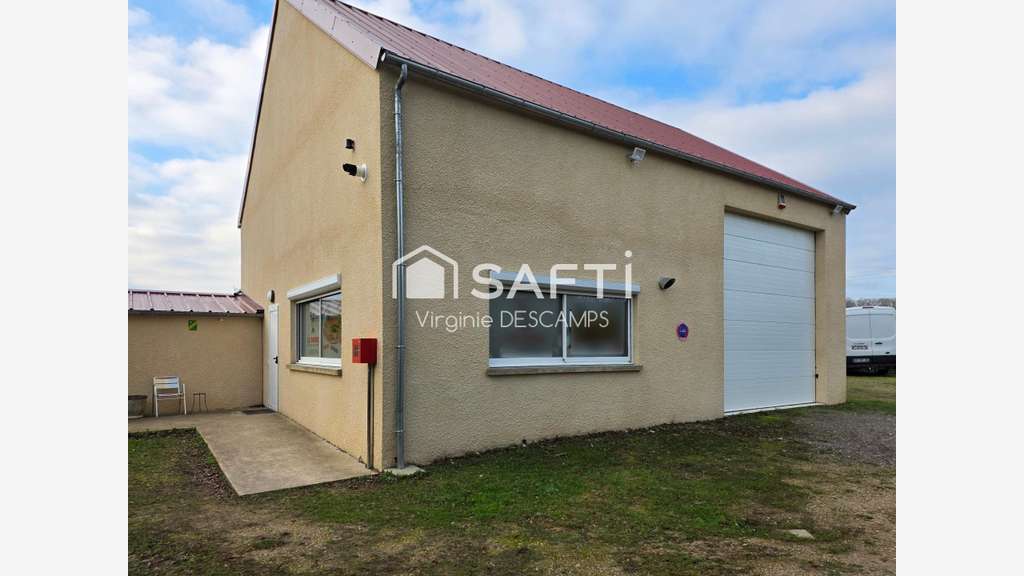 Bâtiment de loisir et de stockage sur Anet