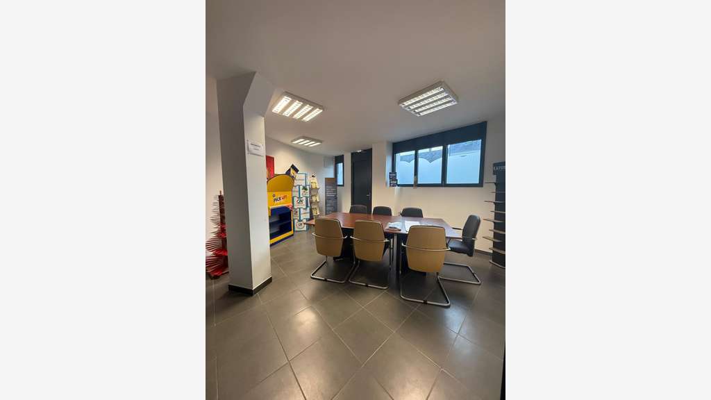 AV murs 120m² + terrain constructible à Angers