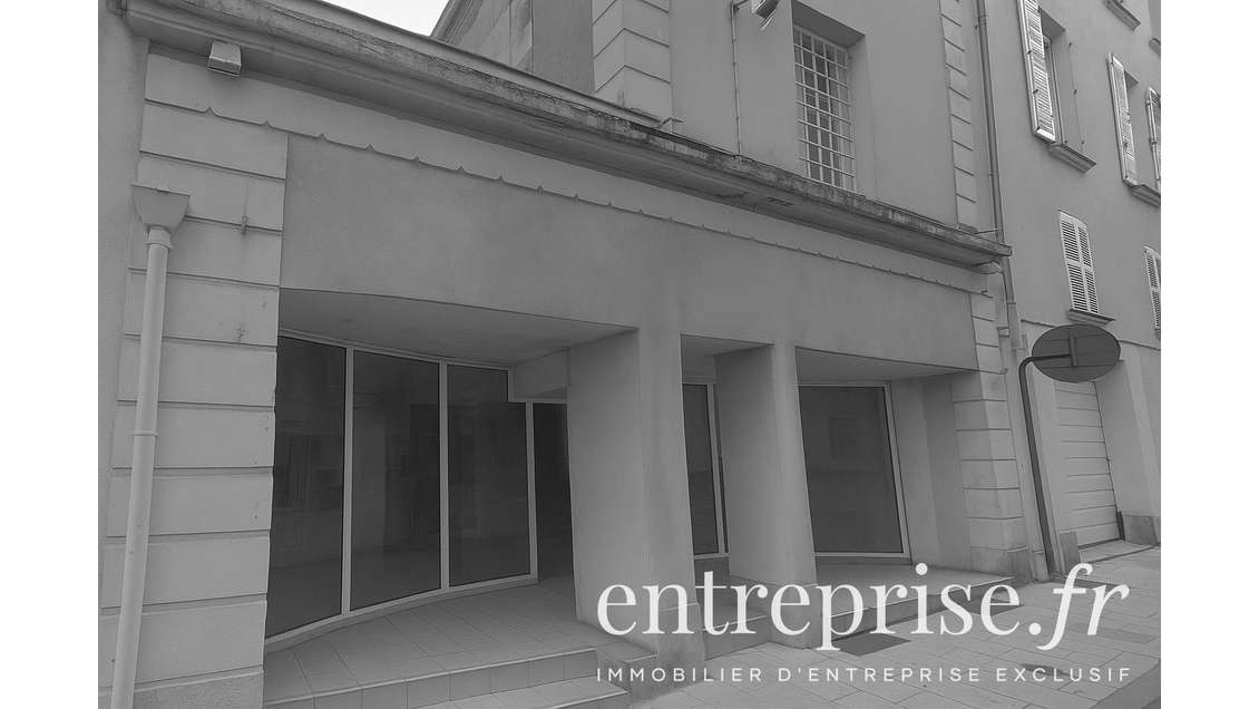 Local commercial 162m² à vendre au coeur d'Angers