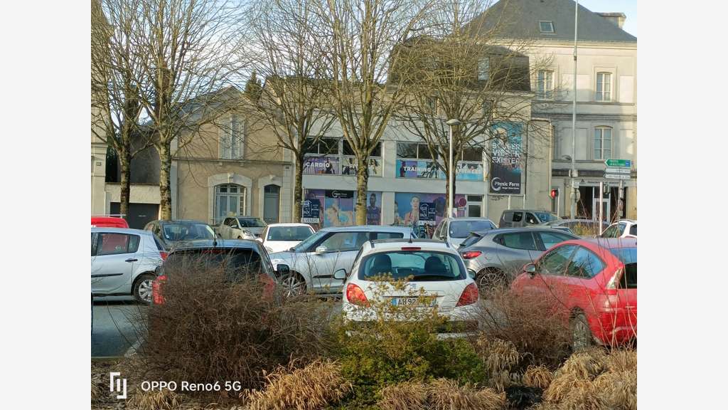 à vendre ANGERS Local commercial