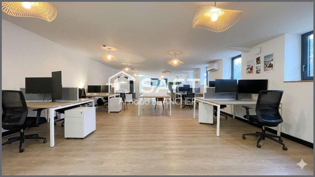 Vente bâtiment vendu loué à Angoulême Sud
