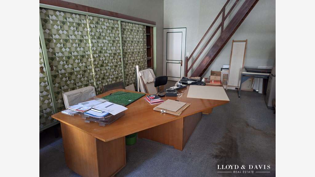 Vente local commercial rue piétonne Angoulême