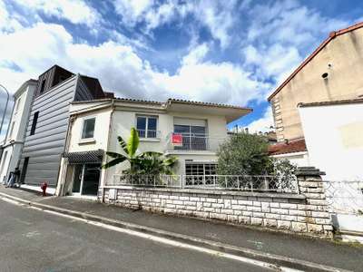 Vente Locaux commerciaux - Boutiques à Angoulême