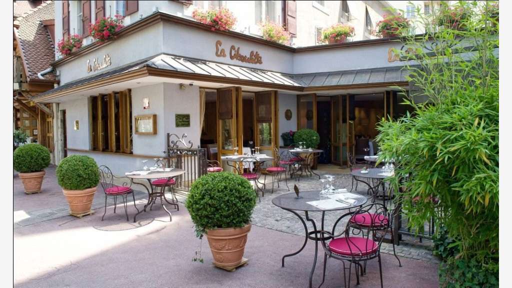 Vente murs commerciaux de 273m² à Annecy Pré Carré