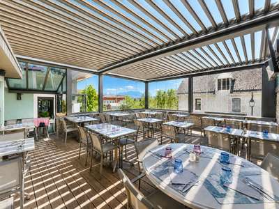 AV murs occupés restaurant 149m² Annecy le Vieux
