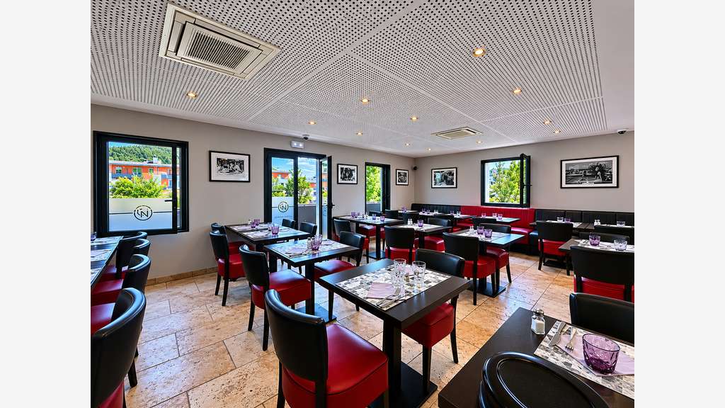 Murs commerciaux occupés Restaurant Premium An