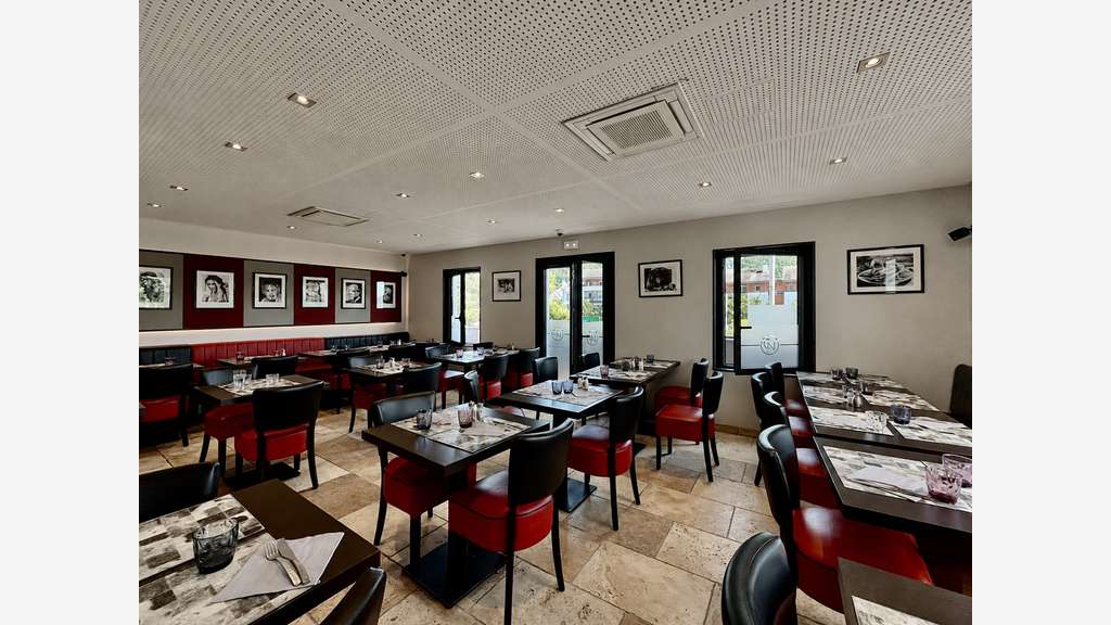 Murs commerciaux occupés Restaurant Premium An