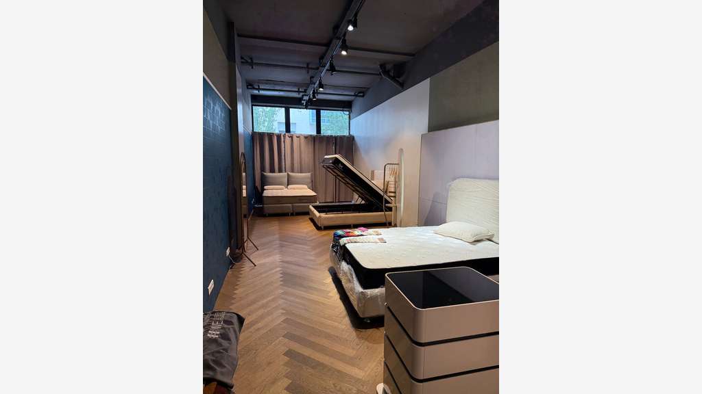 Local/bureau de 253m² à vendre à Annemasse