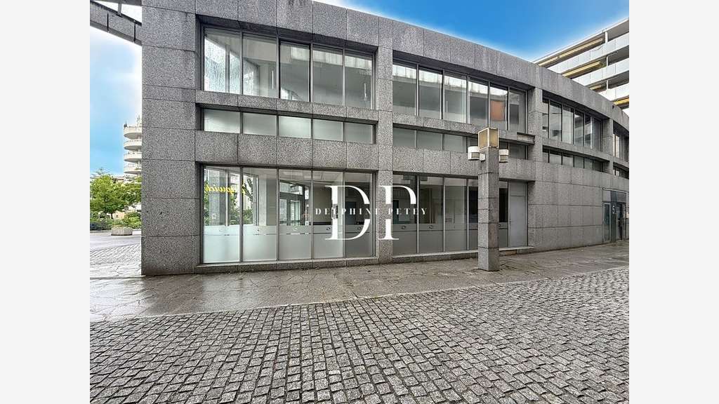 Local bureaux de 184m² à vendre à Annemasse (74)