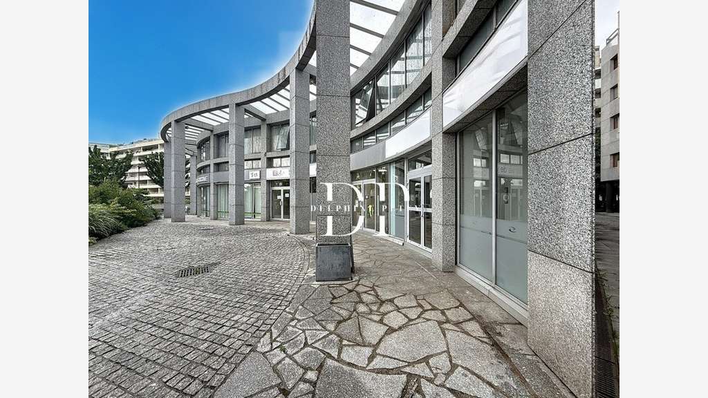 Local bureaux de 184m² à vendre à Annemasse (74)