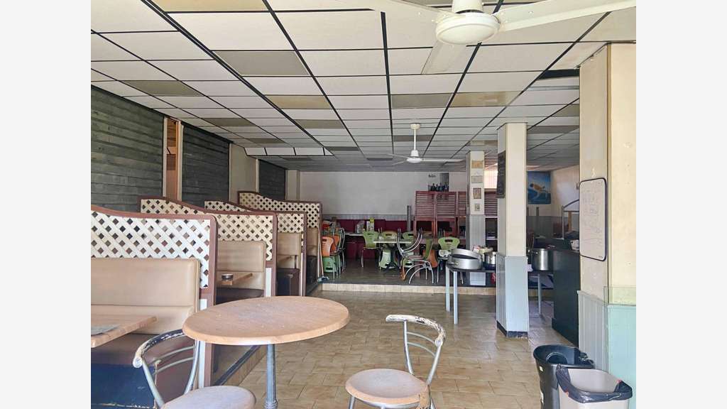 Vente murs libres 125m² à Antibes Bld Jules Grec
