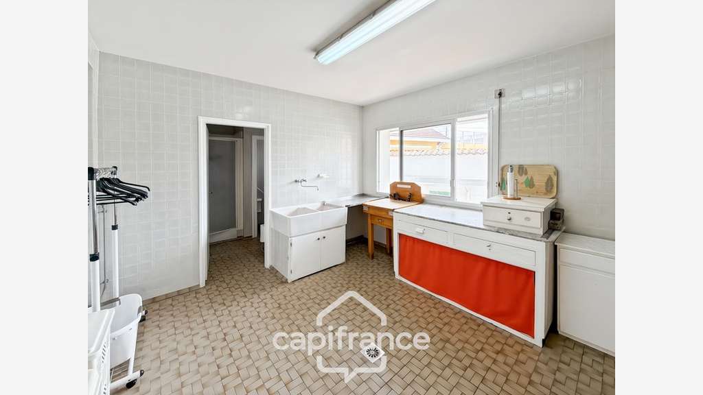 Maison avec local commercial à vendre à Arcachon