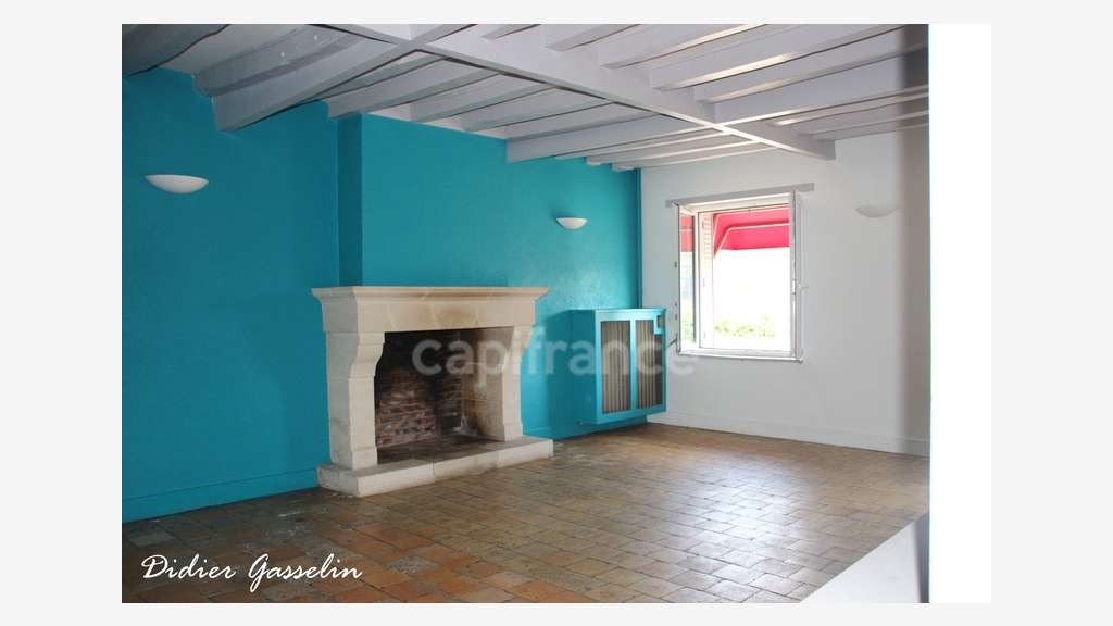 Murs commerciaux 373m² à vendre à Arcisses