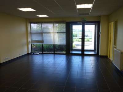 Vente local professionnel 467m² à l'Est d'Alençon
