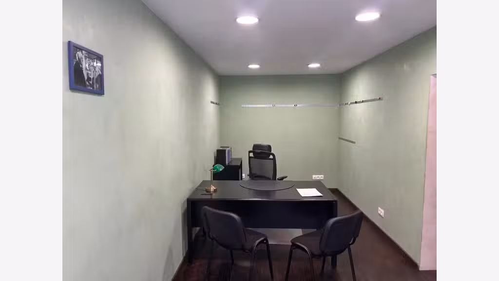 A vendre murs commerciaux 440m² à Argelès Gazost