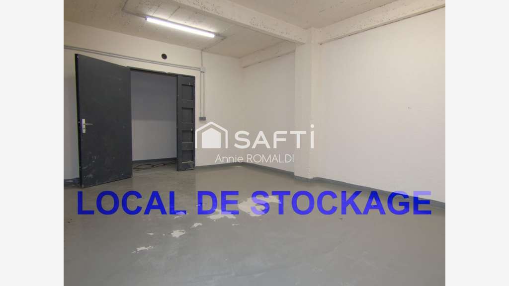 Parfait pour investisseur 9 locaux stockage loués