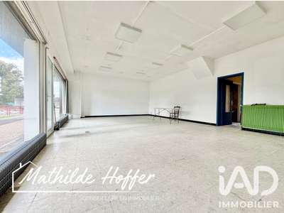 Vente local commercial de 220m² à Arques