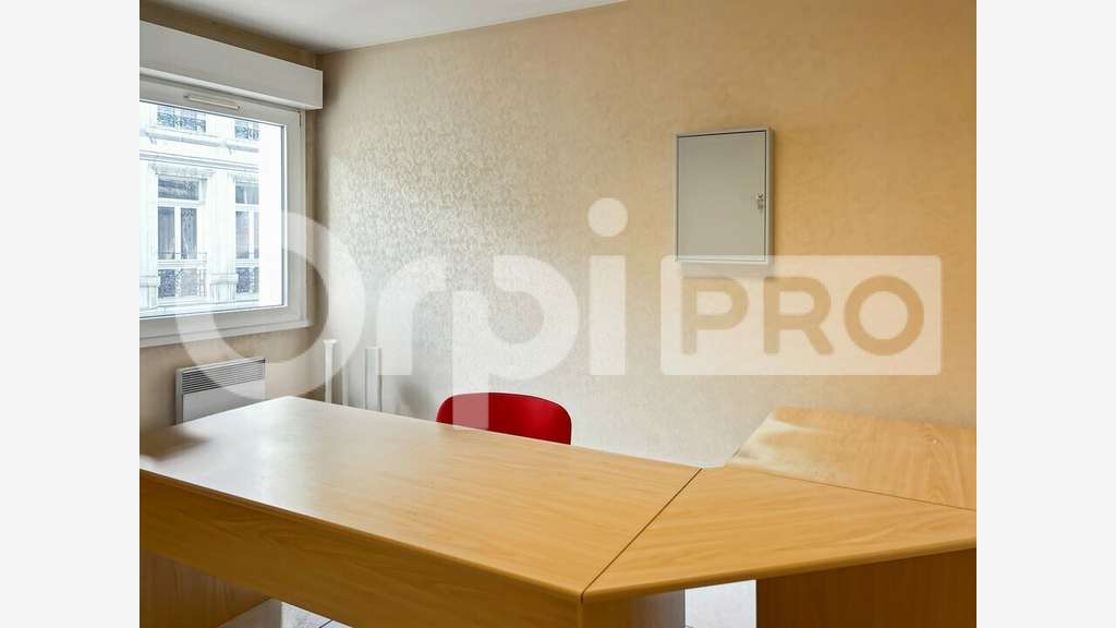 Plateaux de bureaux à vendre à Arras centre