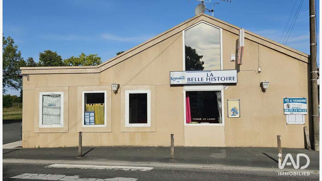 Local commercial à Ars