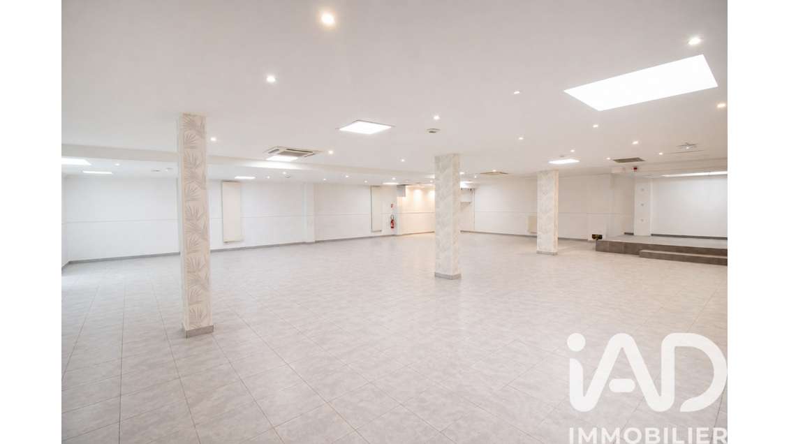Vente local commercial à Asnières Les Grésillons