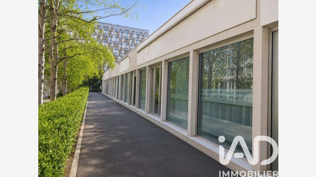 Vente local commercial à Asnières Les Grésillons