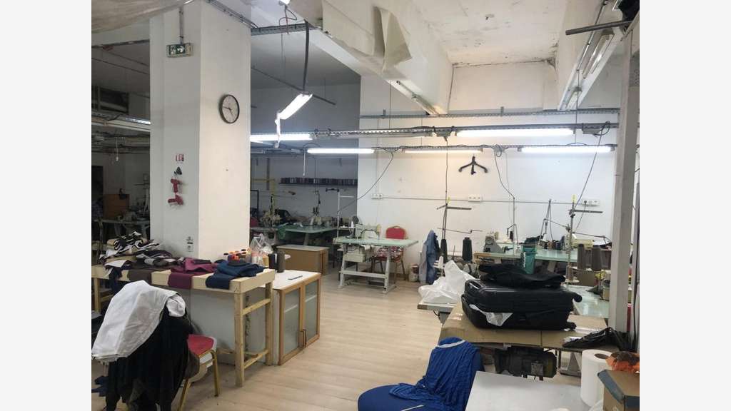 AV murs commerciaux Aubervilliers Pte la Villette