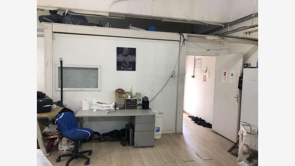 AV murs commerciaux Aubervilliers Pte la Villette