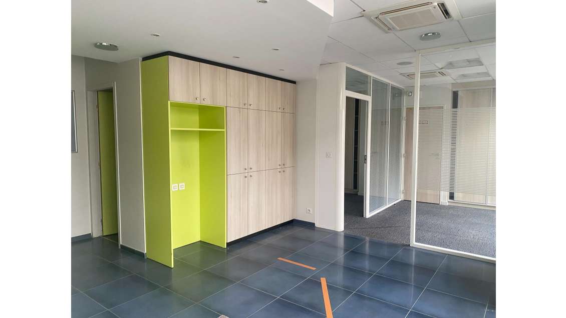 Local commercial idéalement placé