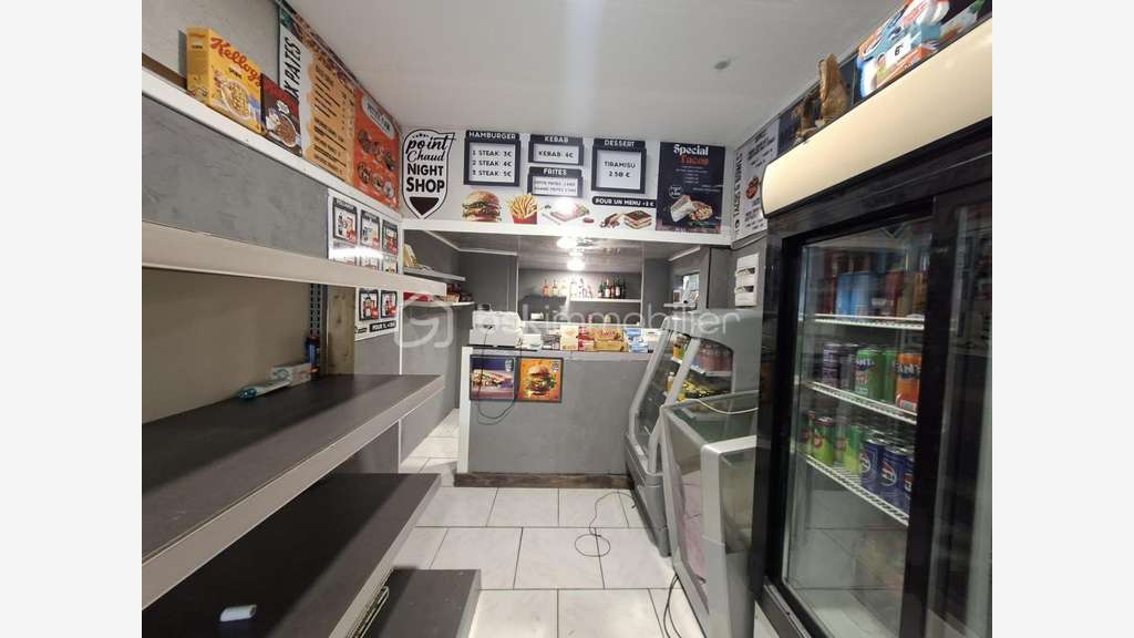 AUCHEL - LOCAL COMMERCIAL AVEC SNACK ÉQUIPÉ & E