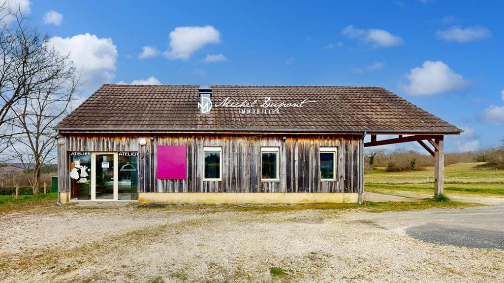 Local de caractère 84m² empl stratégique à Audrix