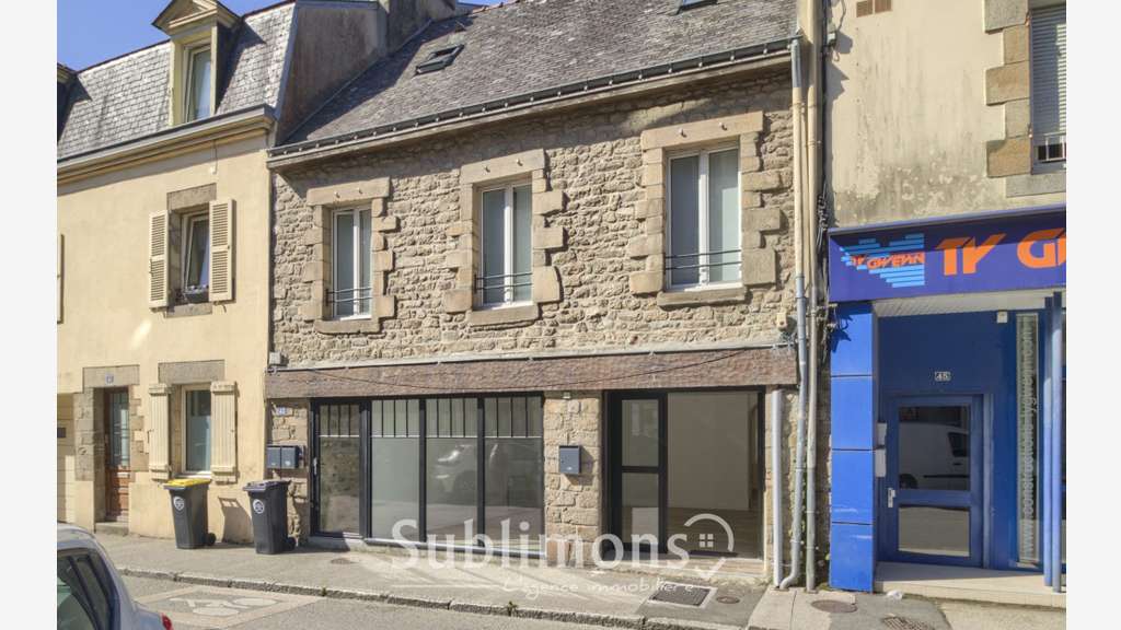 Immobilier Professionnel de 100m² à vendre à Auray