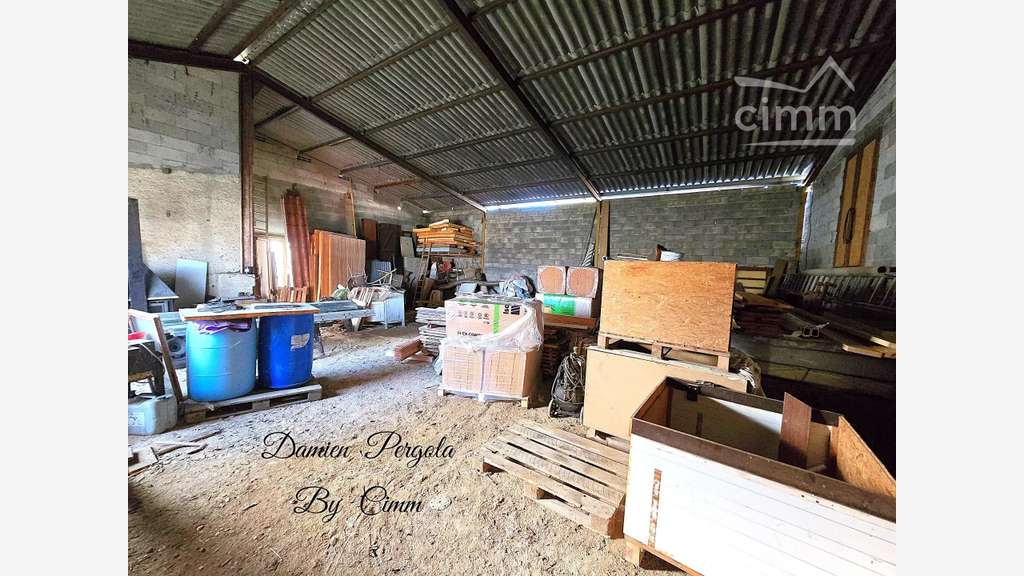 Vente hangar 144m² Auriac-du-Périgord prox Lascaux