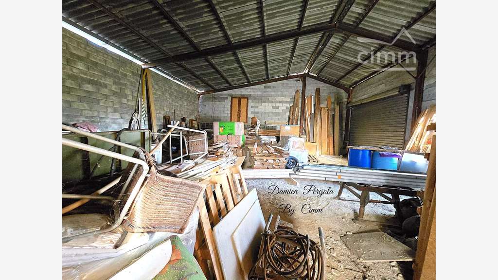 Vente hangar 144m² Auriac-du-Périgord prox Lascaux