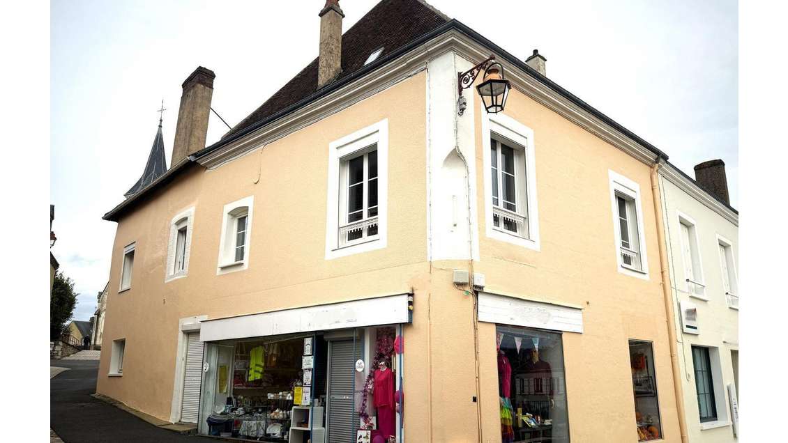 Vente murs commerciaux 178m² au cœur du Perche